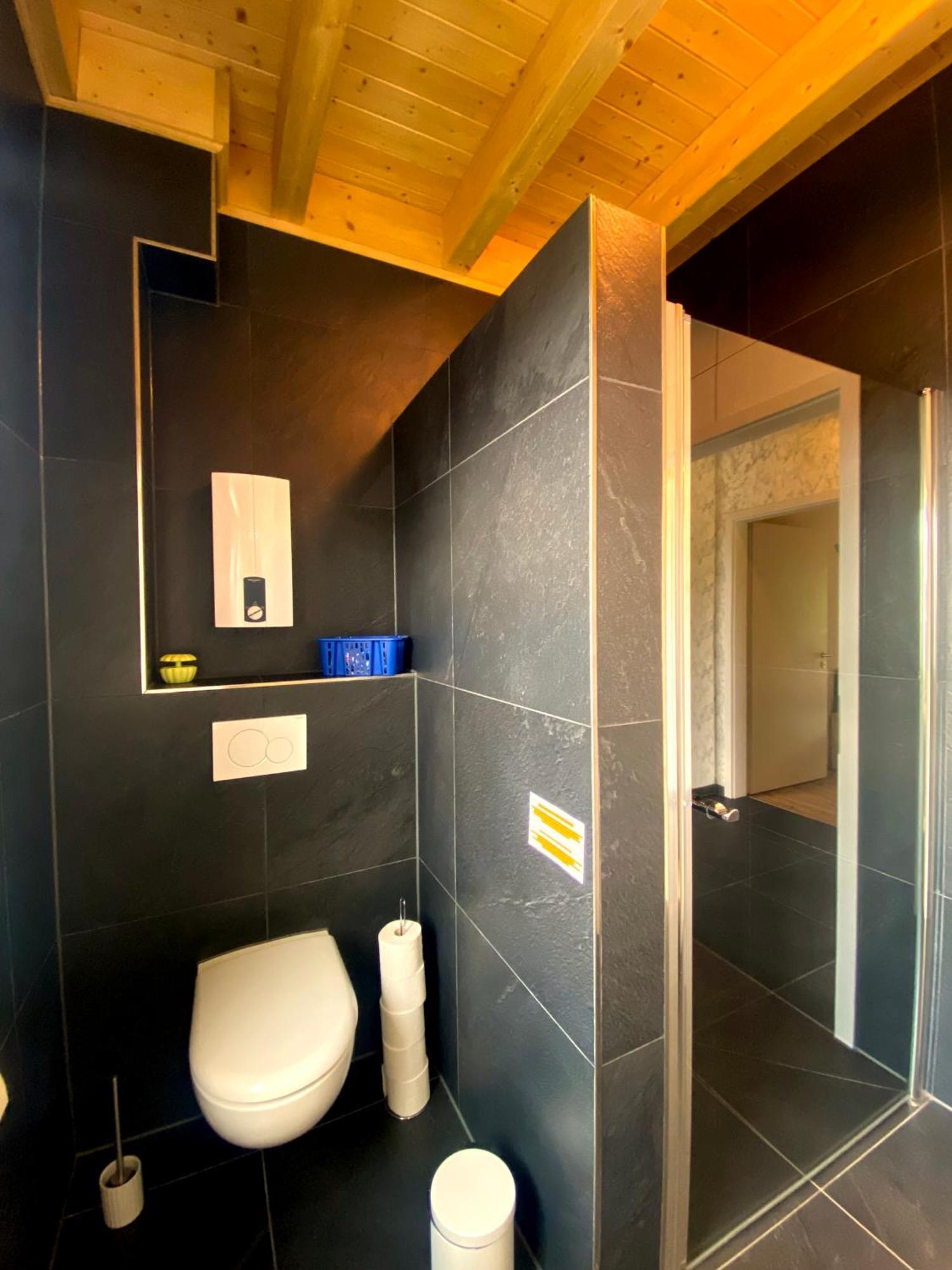 Ferienwohnung Am Weiher Kategorie 1 Nideggen Exterior foto