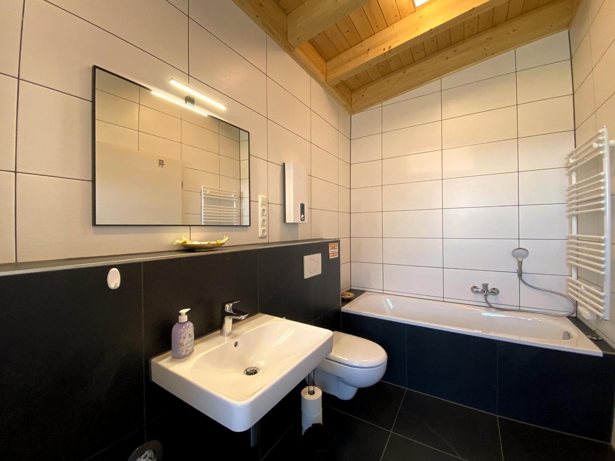 Ferienwohnung Am Weiher Kategorie 1 Nideggen Exterior foto