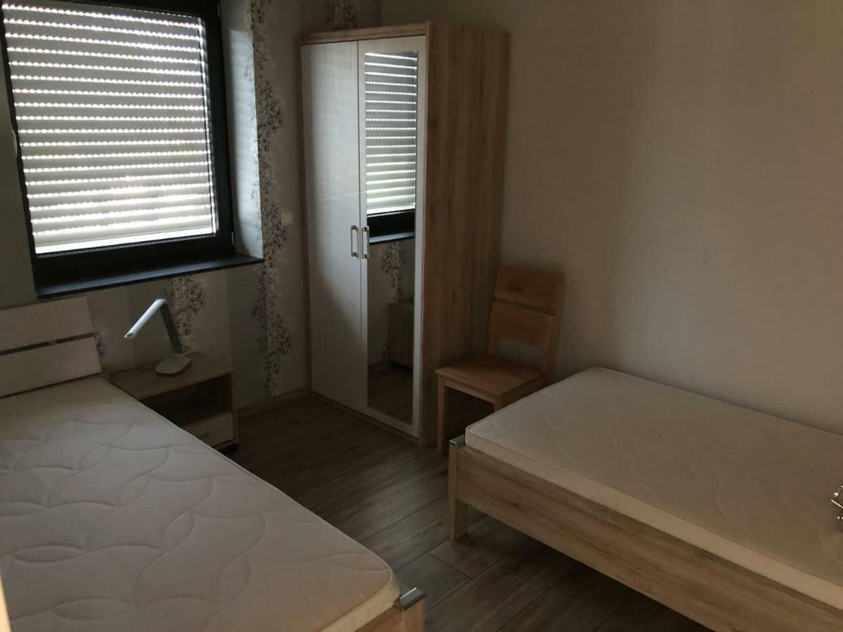 Ferienwohnung Am Weiher Kategorie 1 Nideggen Exterior foto